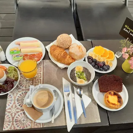 Hotell Gat Rossio 2*